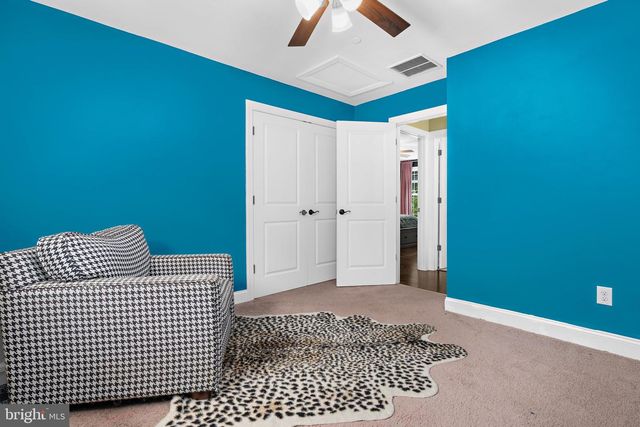 927 WINDFLOWER LN, Severn, MD 21144