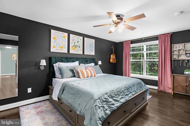 927 WINDFLOWER LN, Severn, MD 21144