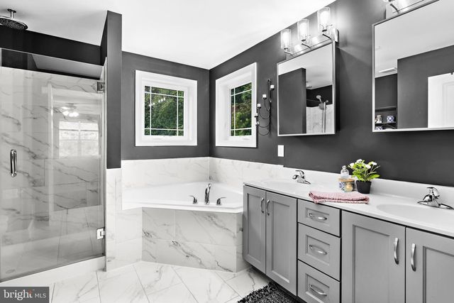 927 WINDFLOWER LN, Severn, MD 21144