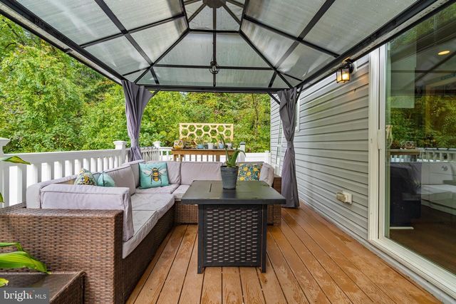 927 WINDFLOWER LN, Severn, MD 21144