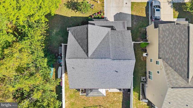 927 WINDFLOWER LN, Severn, MD 21144