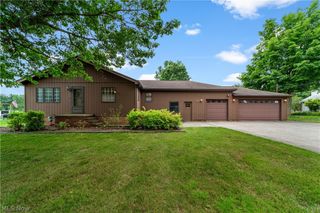 3413 Akins Road, North Royalton, OH 44133