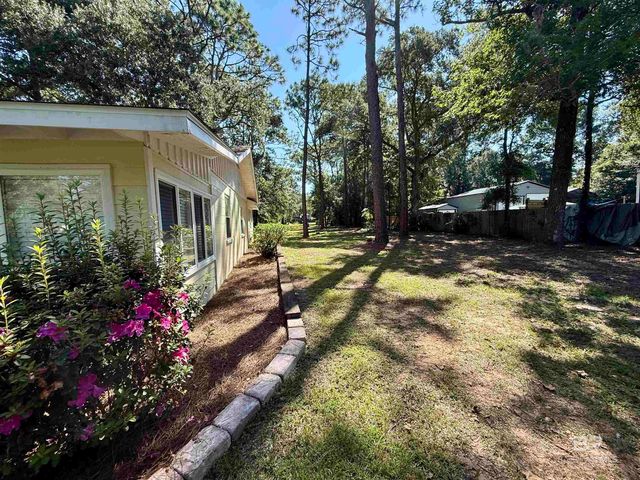 14164 Riverside Drive, Foley, AL 36535