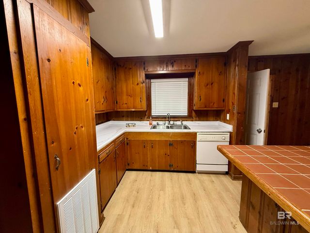 14164 Riverside Drive, Foley, AL 36535