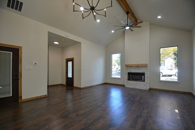 233 Old Oaks Path, Kerrville, TX 78028