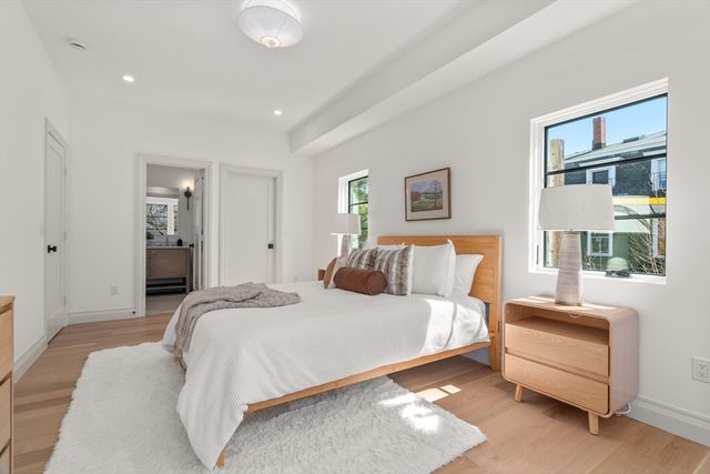 18 Clinton Street A, Cambridge, MA 02139