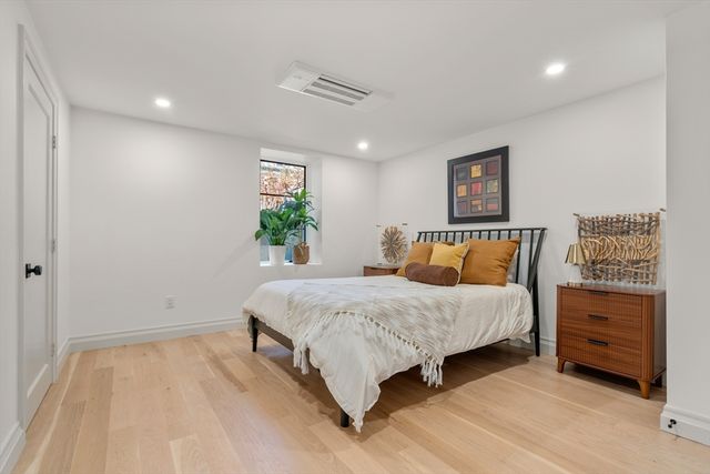 18 Clinton Street A, Cambridge, MA 02139