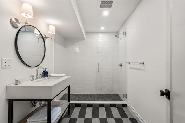 18 Clinton Street A, Cambridge, MA 02139