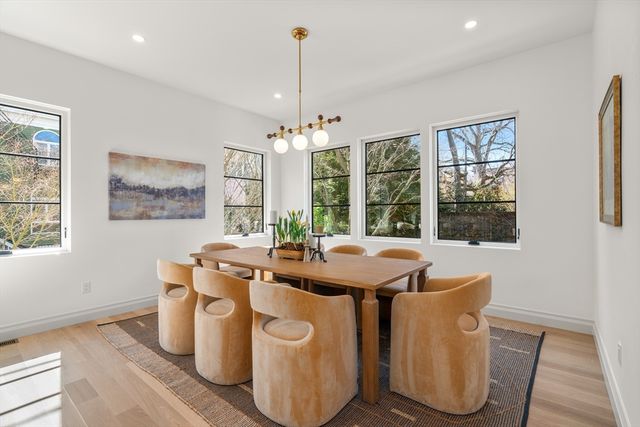 18 Clinton Street A, Cambridge, MA 02139