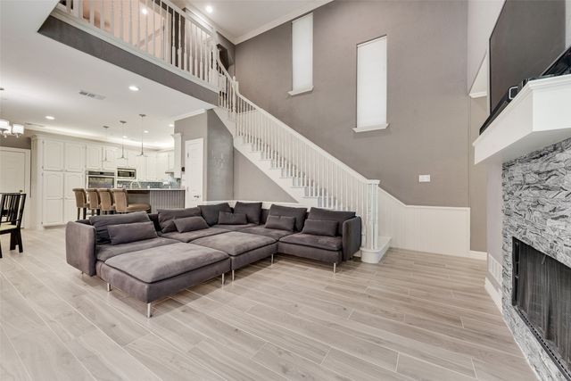 17060 Upper Bay Road, Addison, TX 75001