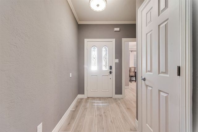 17060 Upper Bay Road, Addison, TX 75001