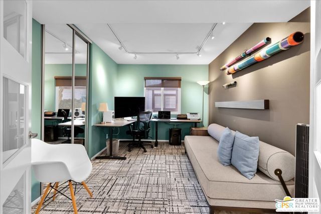 2355 S Gene Autry Trail D, Palm Springs, CA 92264