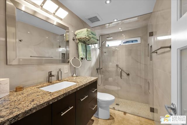 2355 S Gene Autry Trail D, Palm Springs, CA 92264