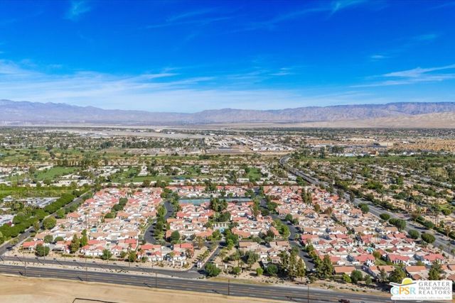 2355 S Gene Autry Trail D, Palm Springs, CA 92264
