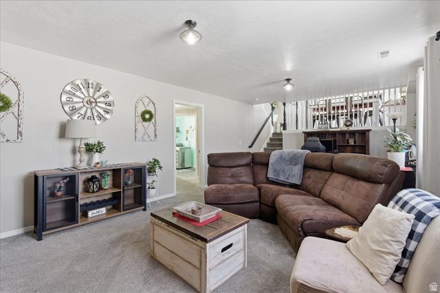 6240 W TOWNLEY ST, West Jordan, UT 84084