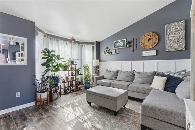 6240 W TOWNLEY ST, West Jordan, UT 84084