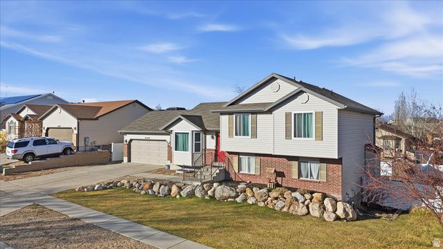 6240 W TOWNLEY ST, West Jordan, UT 84084