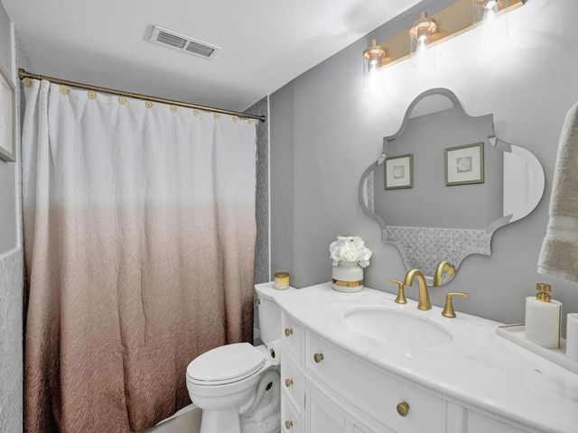 955 Egret Circle 405, Delray Beach, FL 33444