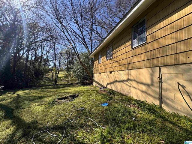 505 17TH TERRACE NW, Center Point, AL 35215