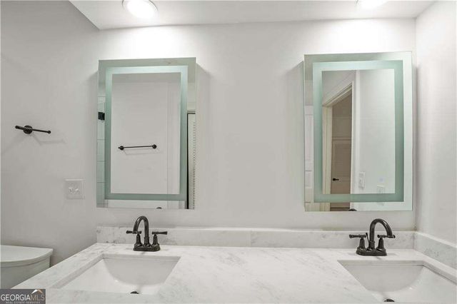 3649 Peachtree Road NE 305, Atlanta, GA 30319