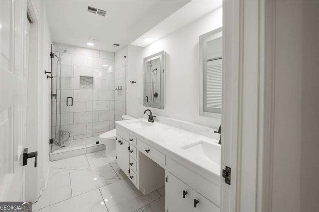 3649 Peachtree Road NE 305, Atlanta, GA 30319