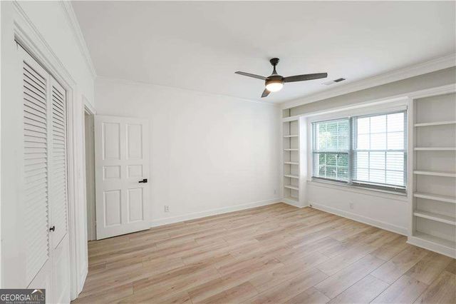 3649 Peachtree Road NE 305, Atlanta, GA 30319