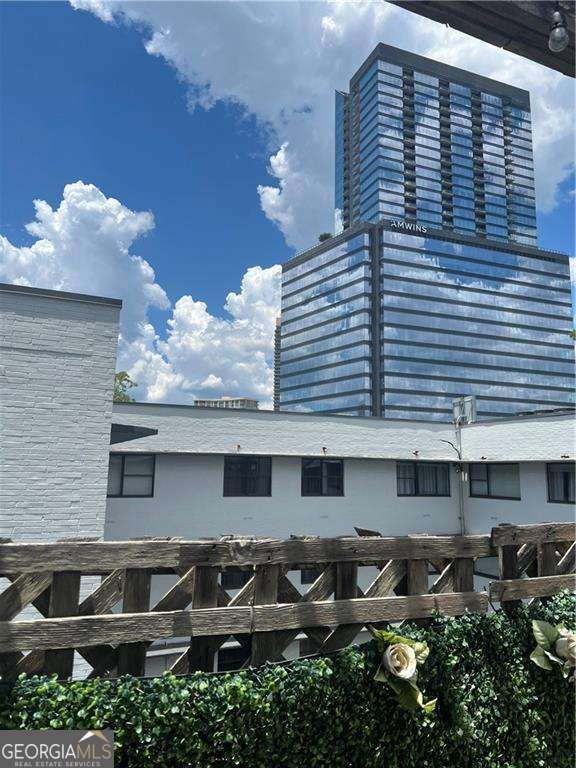 3649 Peachtree Road NE 305, Atlanta, GA 30319