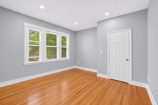 31 Middleton, Boston, MA 02124