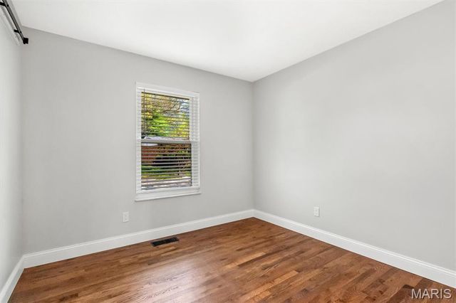 1107 Grenadier Lane, Manchester, MO 63021