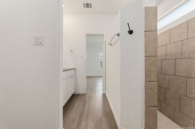 10651 ERINITA WAY, Converse, TX 78109