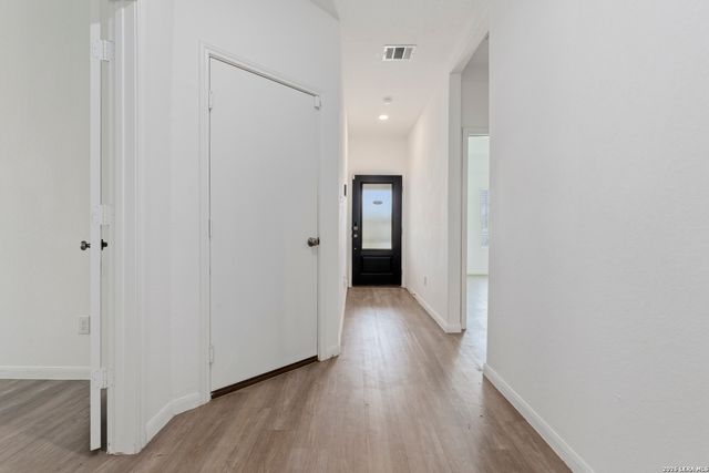 10651 ERINITA WAY, Converse, TX 78109