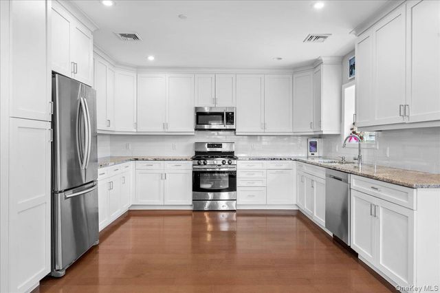 140 Winthrop Avenue, Elmsford, NY 10523