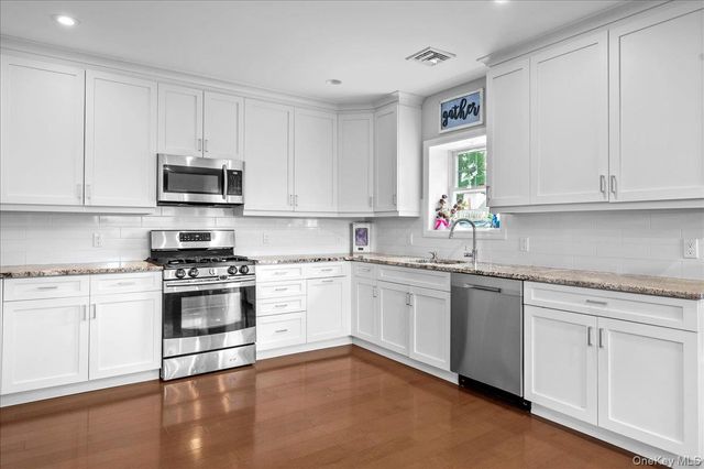 140 Winthrop Avenue, Elmsford, NY 10523