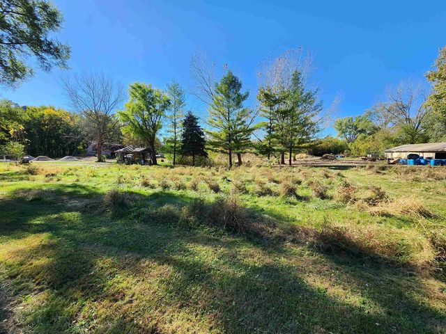 2290 S Afton Road, Beloit, WI 53511