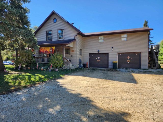 2290 S Afton Road, Beloit, WI 53511