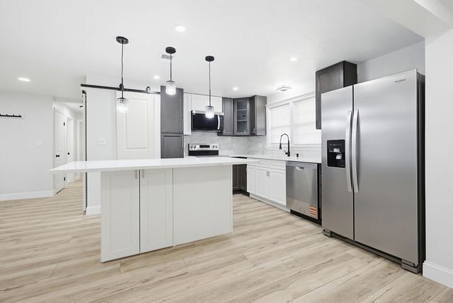 26 Debbie Rd, Brockton, MA 02302