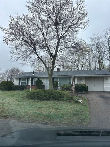 26 Debbie Rd, Brockton, MA 02302