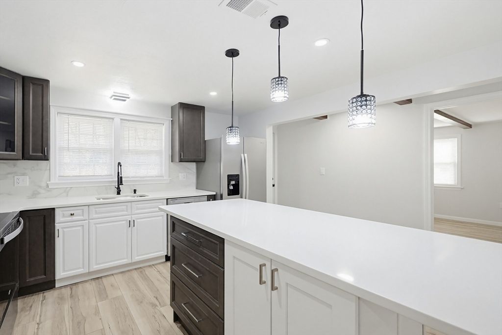 26 Debbie Rd, Brockton, MA 02302