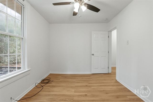 2017 Vermont, Savannah, GA 31404