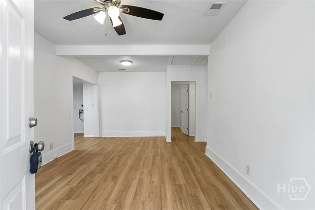 2017 Vermont, Savannah, GA 31404