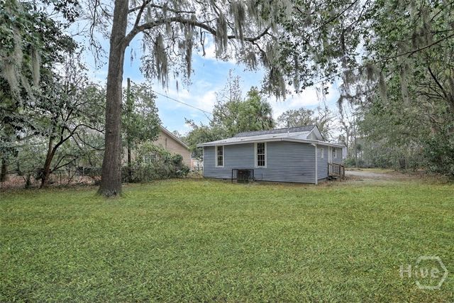 2017 Vermont, Savannah, GA 31404