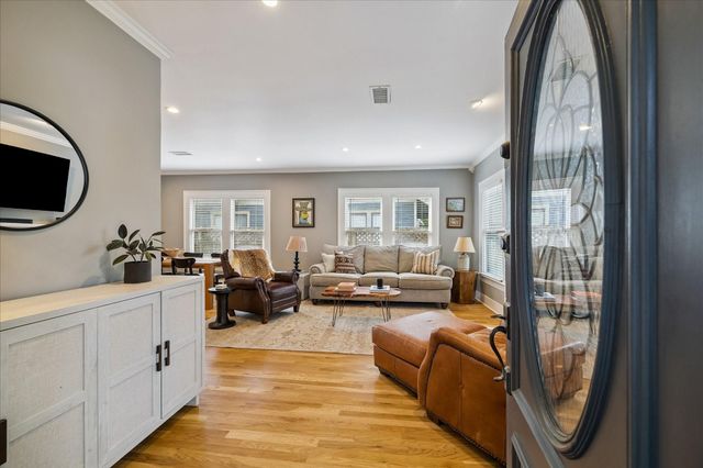 824 W Melwood Street, Houston, TX 77009