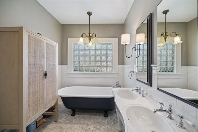 824 W Melwood Street, Houston, TX 77009