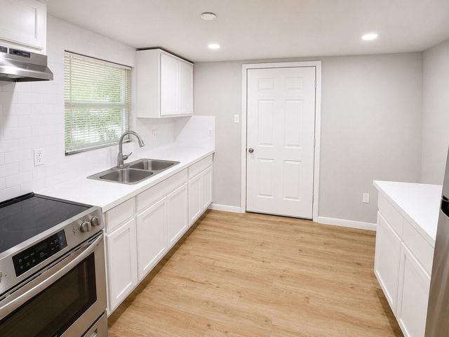 15517 Highway 6, Santa Fe, TX 77517
