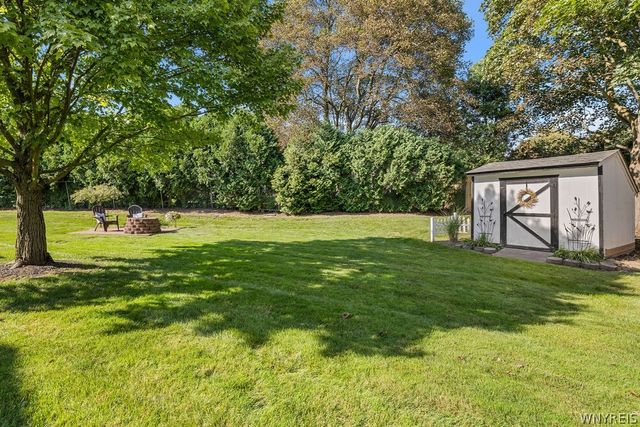 5650 Wendy Circle, Lockport Town, NY 14094