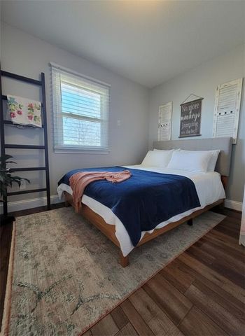 508 E Price Avenue, Savannah, MO 64485