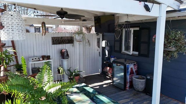 508 E Price Avenue, Savannah, MO 64485