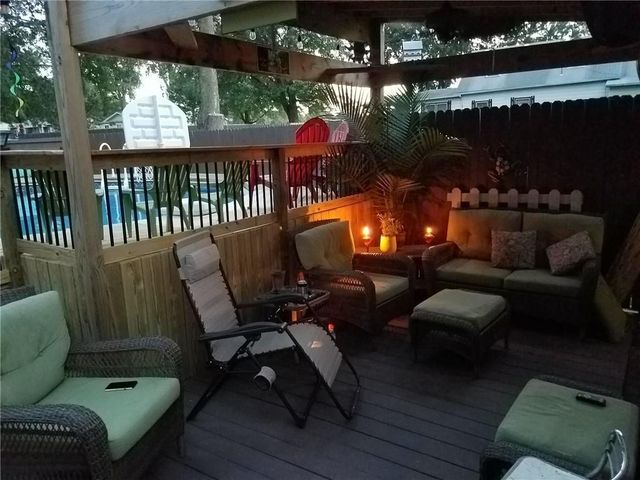 508 E Price Avenue, Savannah, MO 64485