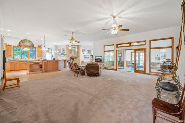 10872 N 875 E, Otterbein, IN 47970