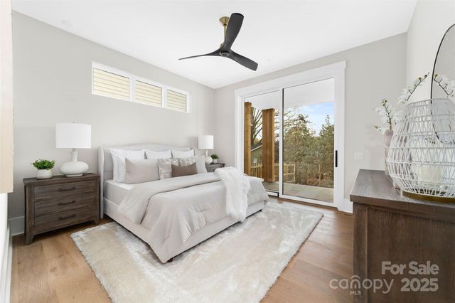 216 Walnut Street, Davidson, NC 28036